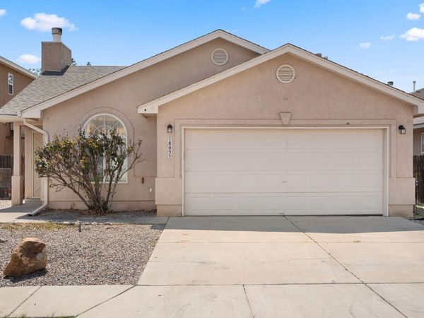 1805 Yarbrough Place NW, Albuquerque, NM 87120