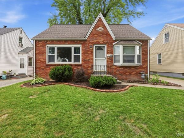 154 Saint Lawrence Avenue, Buffalo, NY 14216