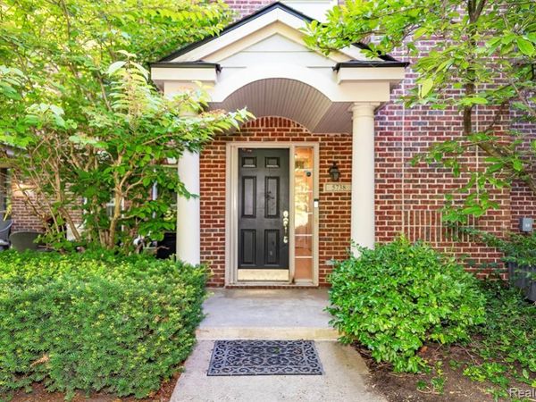 5738 Wellesley Lane, Pittsfield Twp, MI 48197
