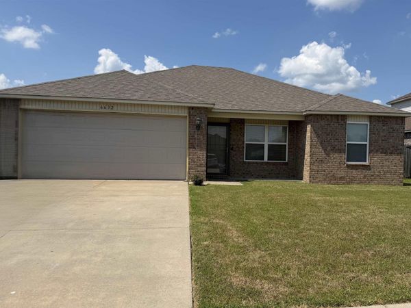 6632 Ridgemist Cove, North Little Rock, AR 72117