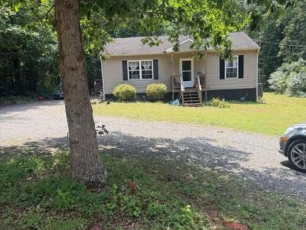 143 OAKLAND PLACE, LOUISA, VA 23093