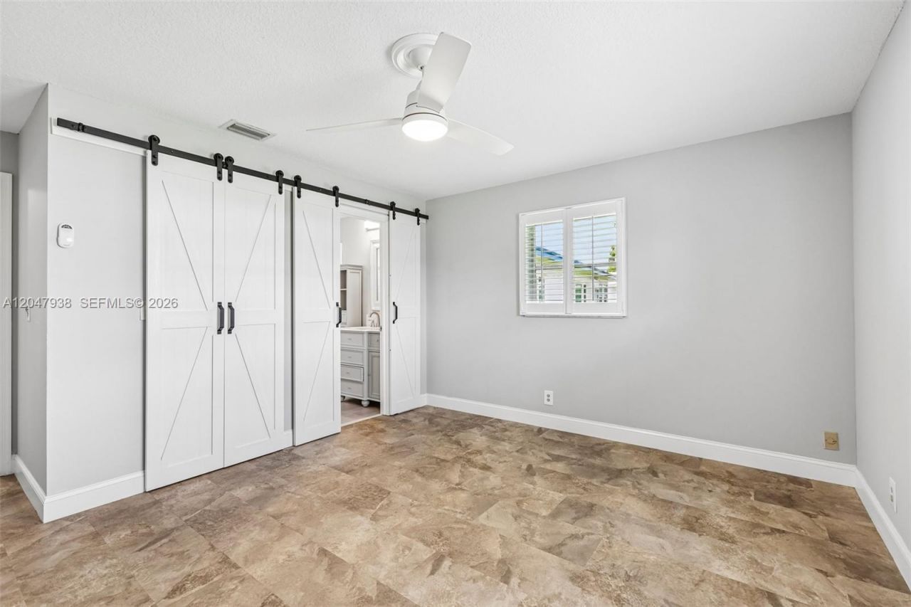 8855 NW 10th Pl , Plantation, FL 33322 Photo
