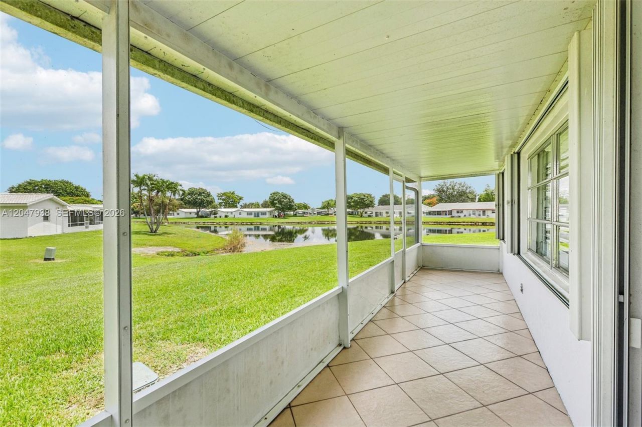 8855 NW 10th Pl , Plantation, FL 33322 Photo