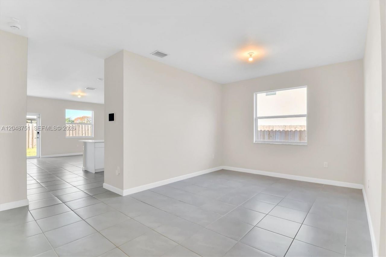 16344 SW 290th St , Homestead, FL 33033 Photo