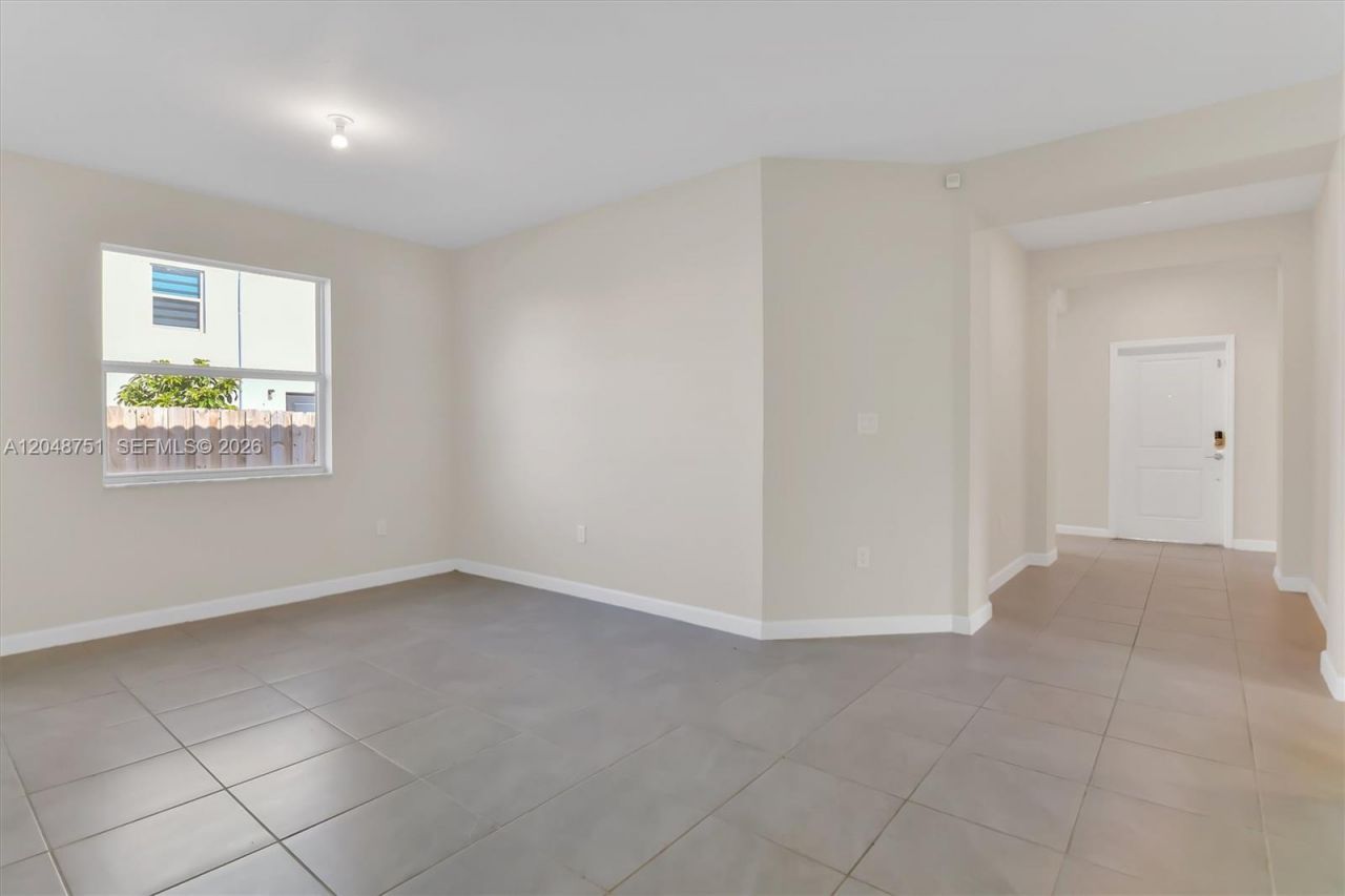 16344 SW 290th St , Homestead, FL 33033 Photo