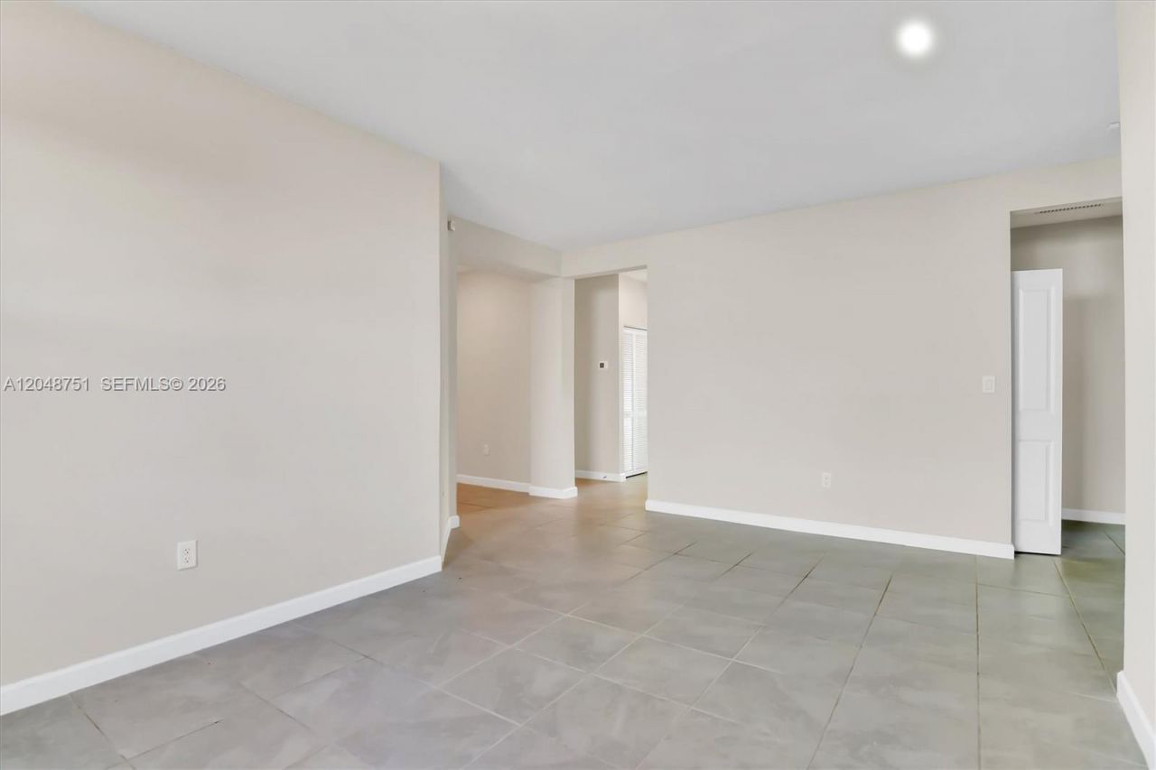 16344 SW 290th St , Homestead, FL 33033 Photo