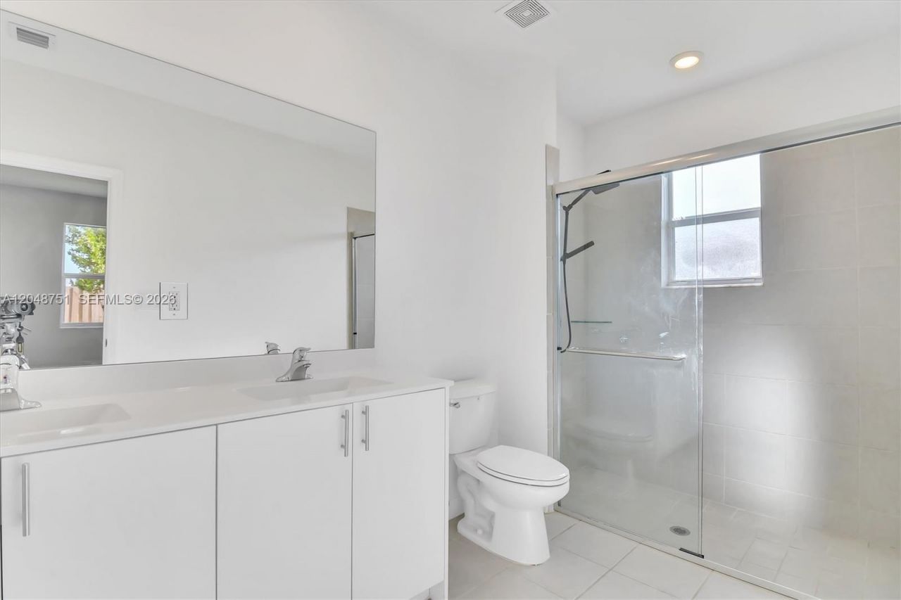16344 SW 290th St , Homestead, FL 33033 Photo