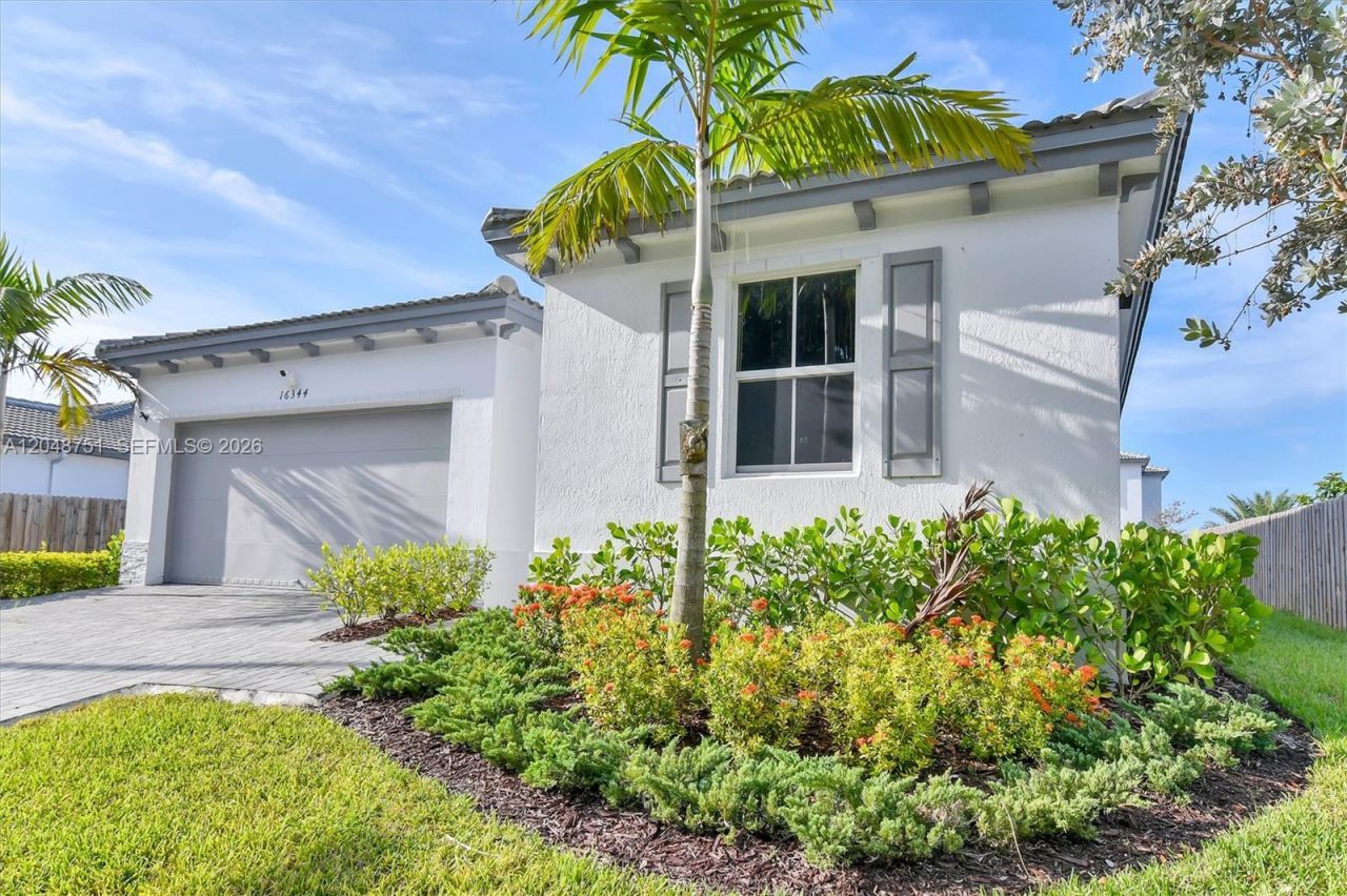 16344 SW 290th St , Homestead, FL 33033 Photo