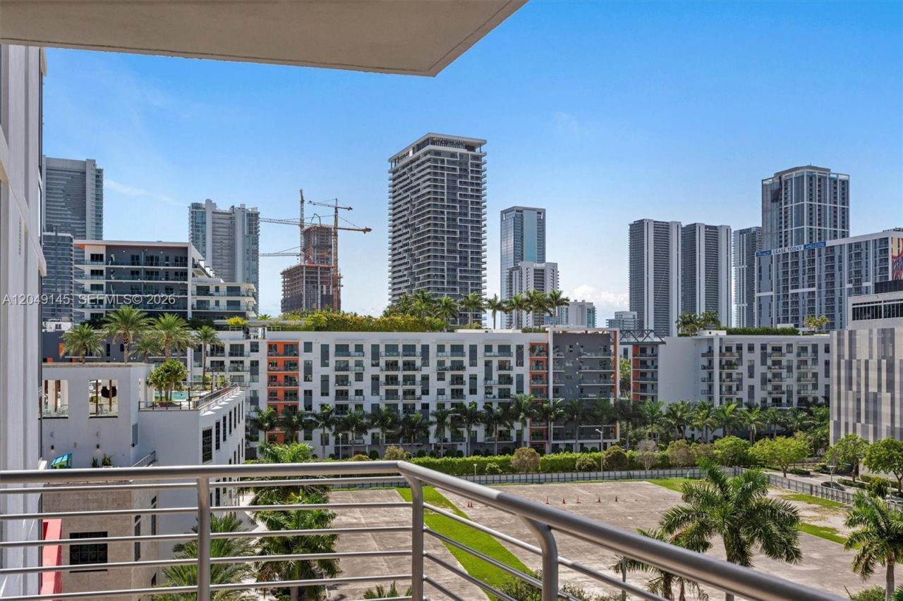 90 NE 32nd, Unit 727, Miami, FL 33127 Photo