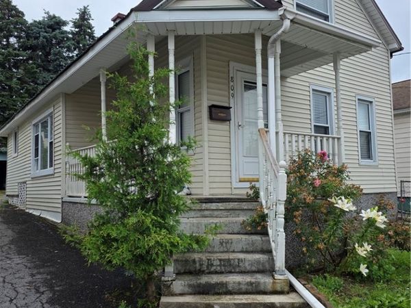 809 Mulberry Street , Utica, NY 13502