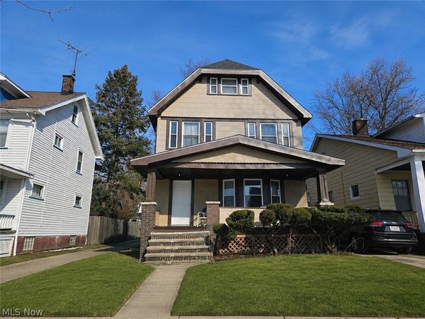 15301 Parkgrove Avenue , Cleveland, OH 44110
