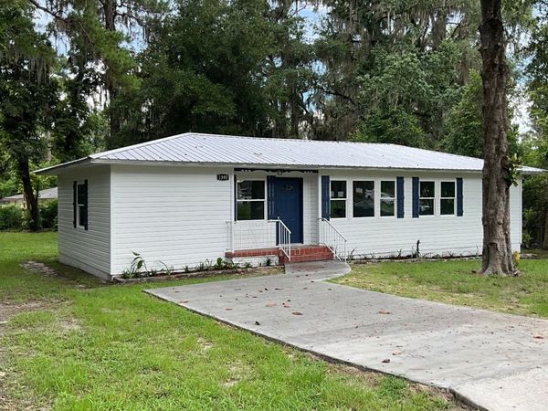 1395 SE LOQUAT WAY, Lake City, FL 32025