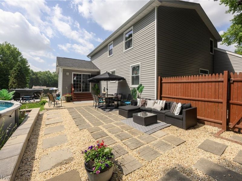 600 Snively Avenue NW, Massillon, OH 44646 Photo 3