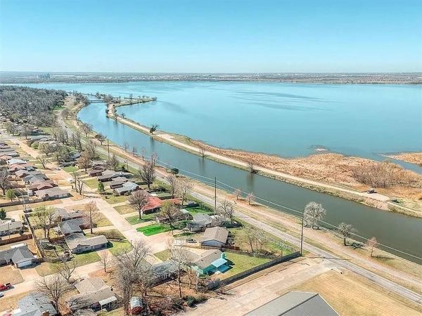 Overholser Drive, Bethany, OK 73008
