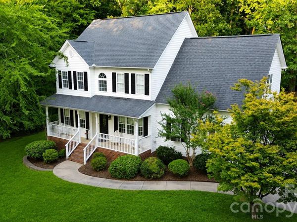 1525 Hawthorne Drive, Indian Trail, NC 28079