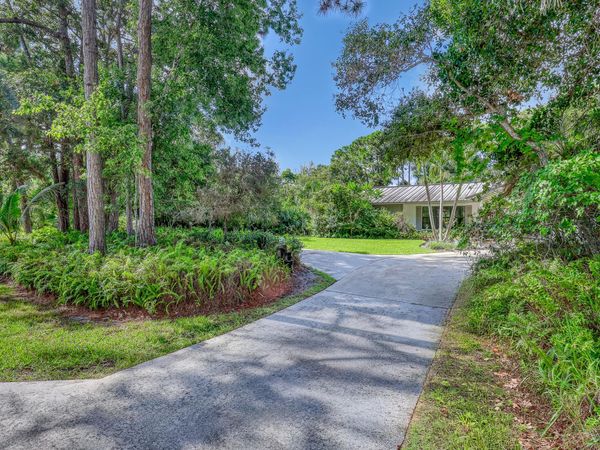 5548 Shirley Drive, Jupiter, FL 33458