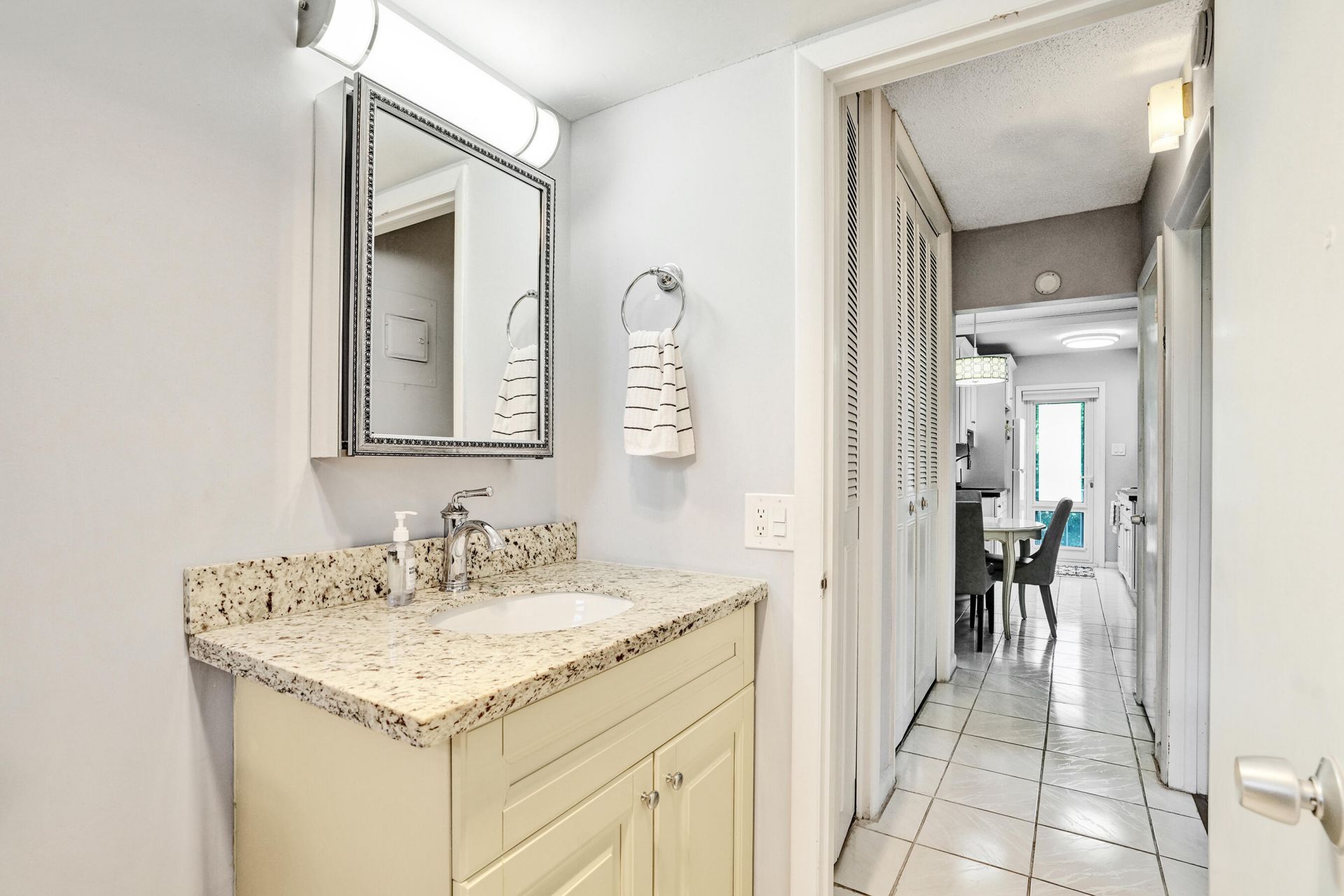 1481 S Ocean Boulevard, Unit 339d, Lauderdale by the Sea, FL 33062 Photo