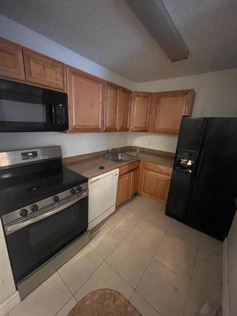10773 Cleary Blvd , Unit 103, Plantation, FL 33324 Photo