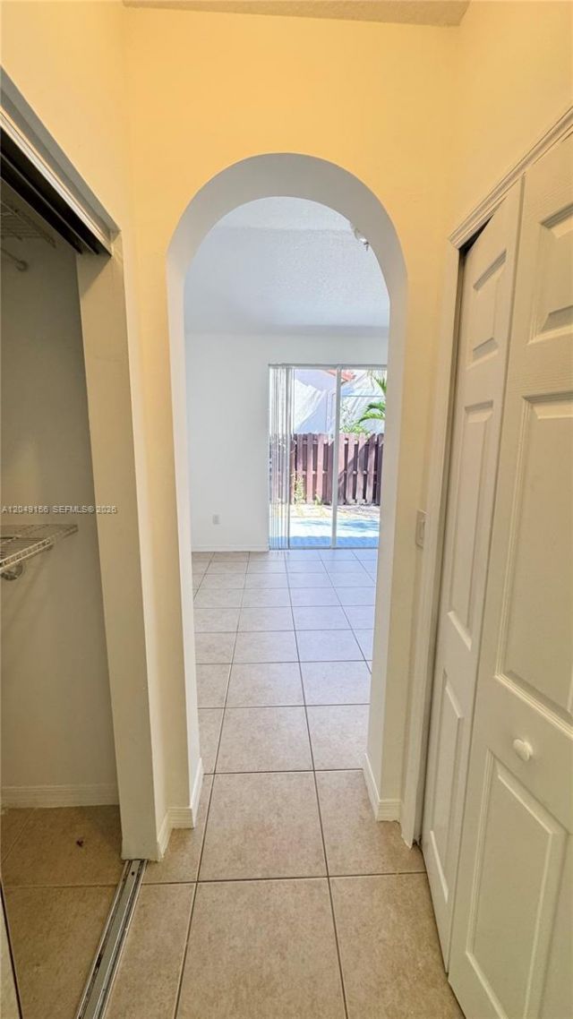 8337 NW 142nd St, Unit 8337, Miami Lakes, FL 33016 Photo