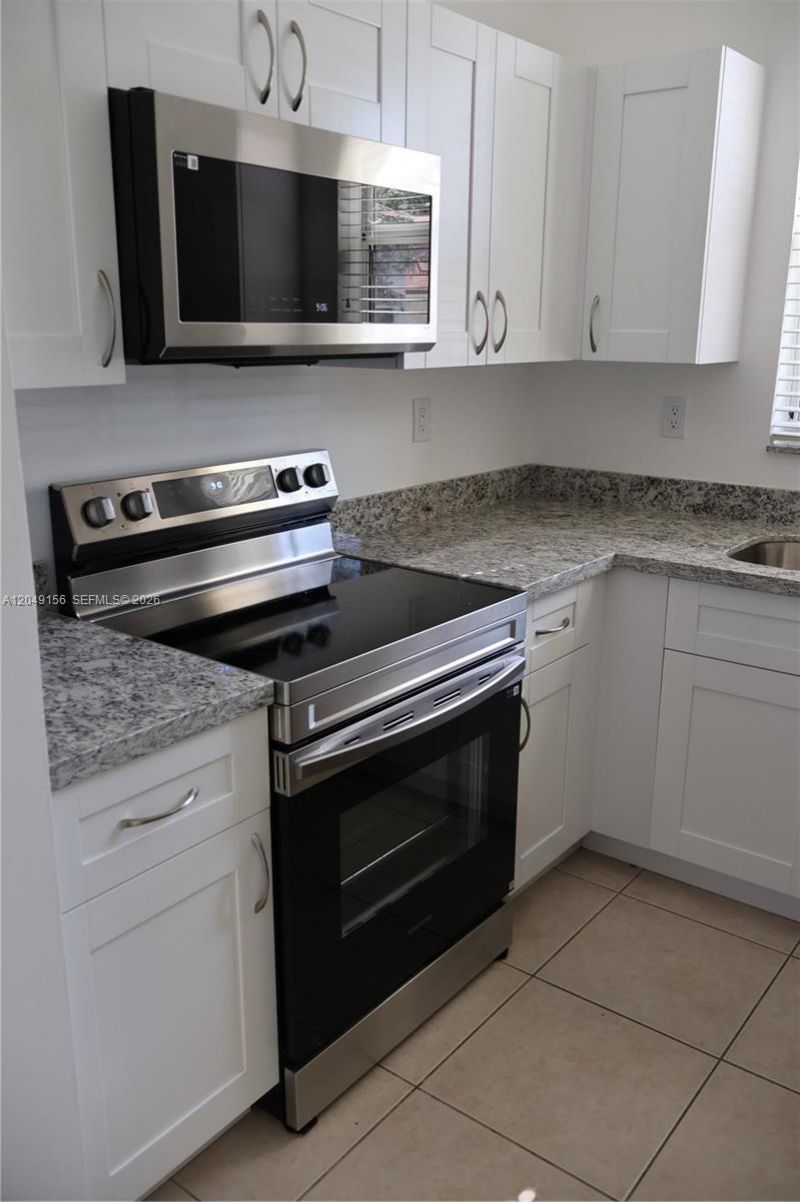 8337 NW 142nd St, Unit 8337, Miami Lakes, FL 33016 Photo