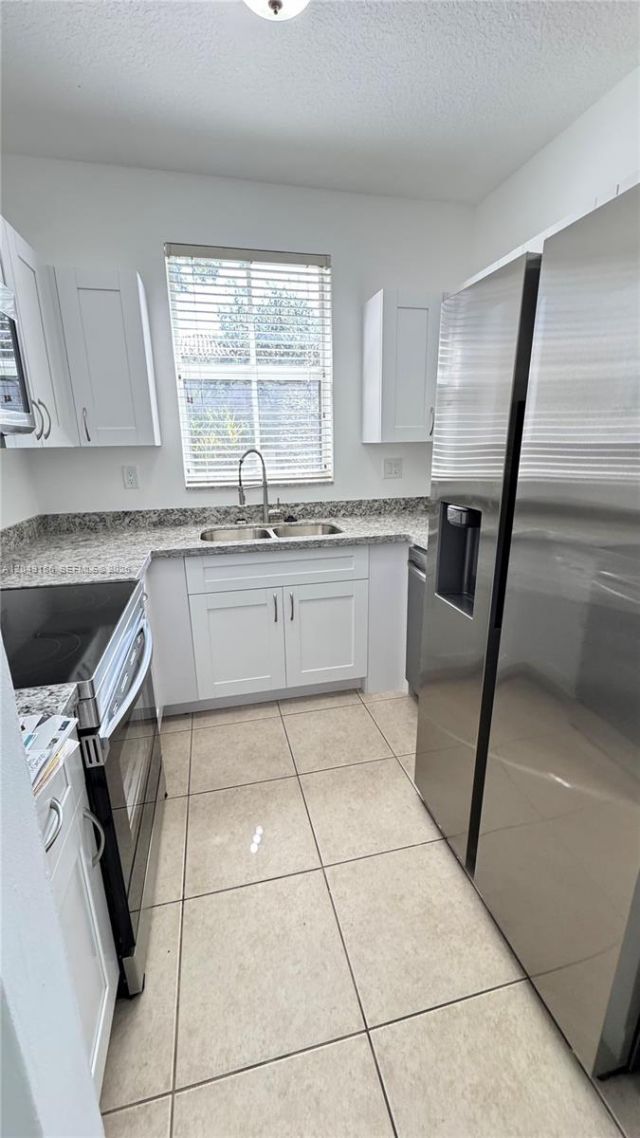 8337 NW 142nd St, Unit 8337, Miami Lakes, FL 33016 Photo
