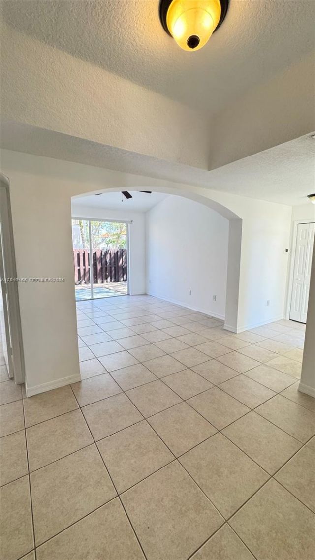 8337 NW 142nd St, Unit 8337, Miami Lakes, FL 33016 Photo