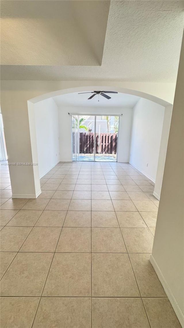 8337 NW 142nd St, Unit 8337, Miami Lakes, FL 33016 Photo