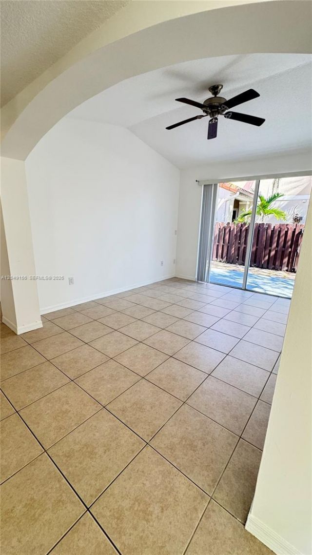 8337 NW 142nd St, Unit 8337, Miami Lakes, FL 33016 Photo
