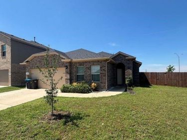 2440 Edisto Beach Drive, Fort Worth, TX 76108