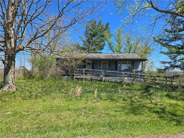 4246 N Dugan Road NW, Mcconnelsville, OH 43756