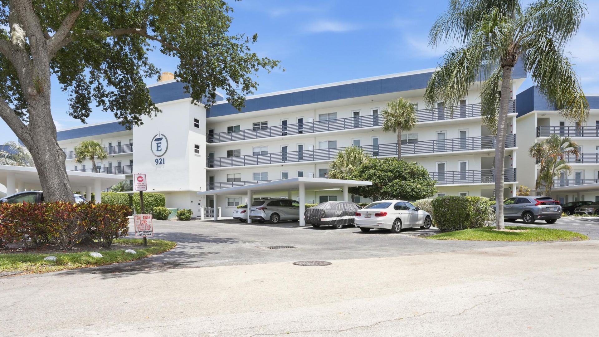 921 Spanish Circle, Unit 436, Delray Beach, FL 33483 Photo