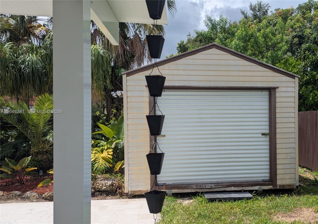 10442 SW 114th St , Miami, FL 33176 Photo