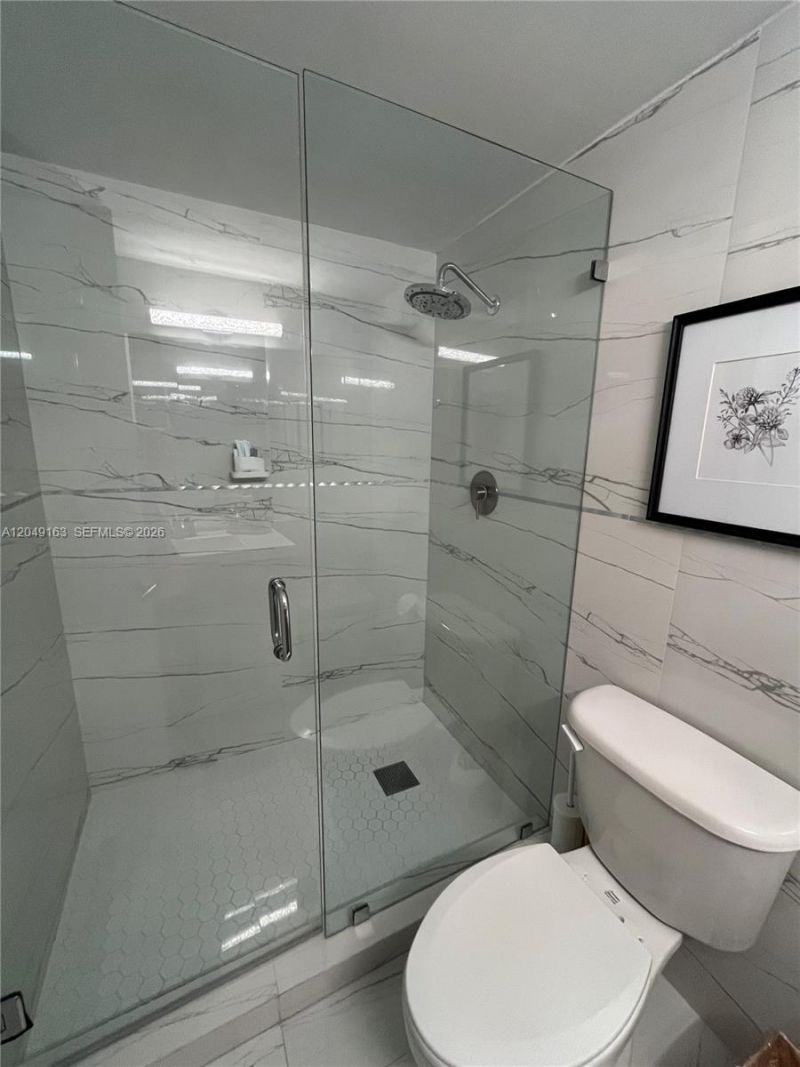 2301 Collins Ave , Unit 326, Miami Beach, FL 33139 Photo
