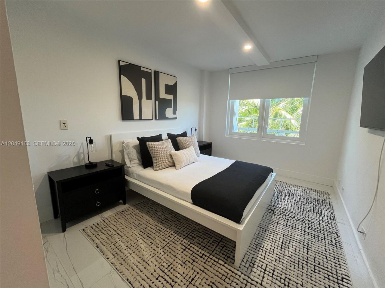 2301 Collins Ave , Unit 326, Miami Beach, FL 33139 Photo