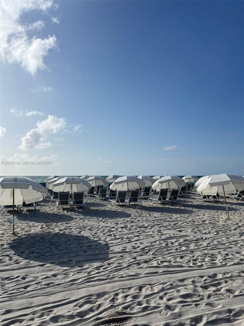 2301 Collins Ave , Unit 326, Miami Beach, FL 33139 Photo
