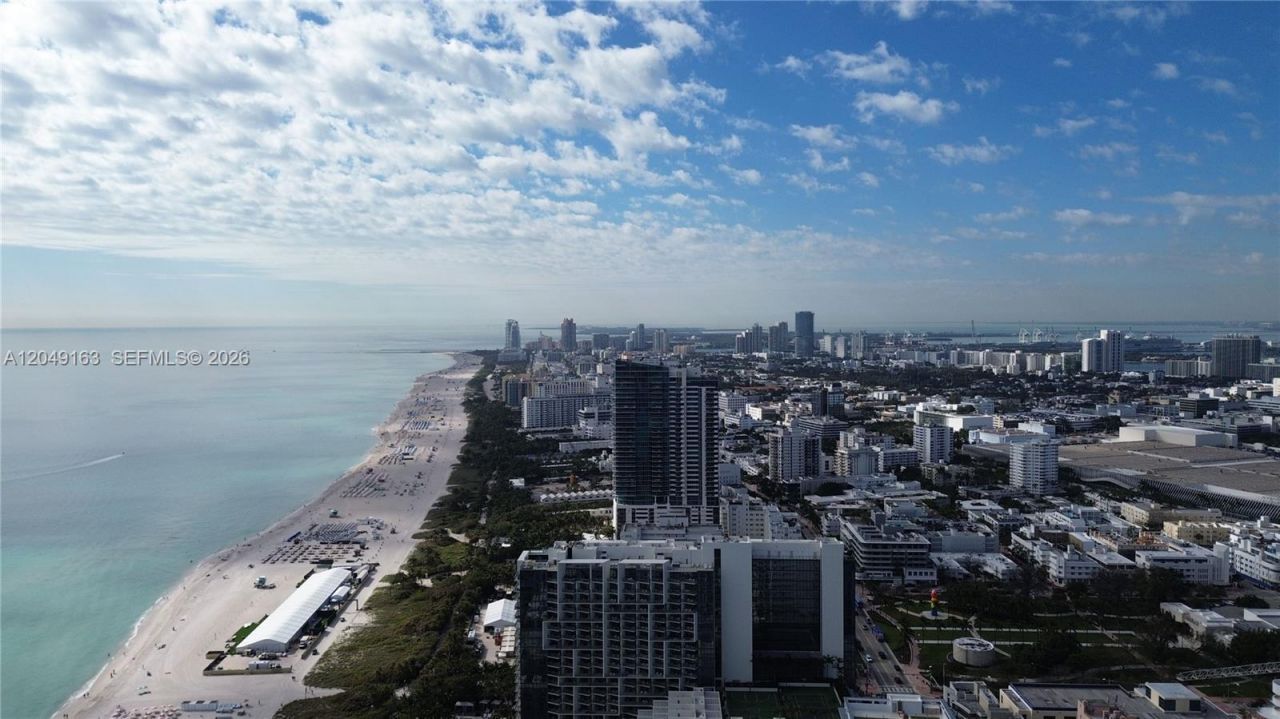 2301 Collins Ave , Unit 326, Miami Beach, FL 33139 Photo