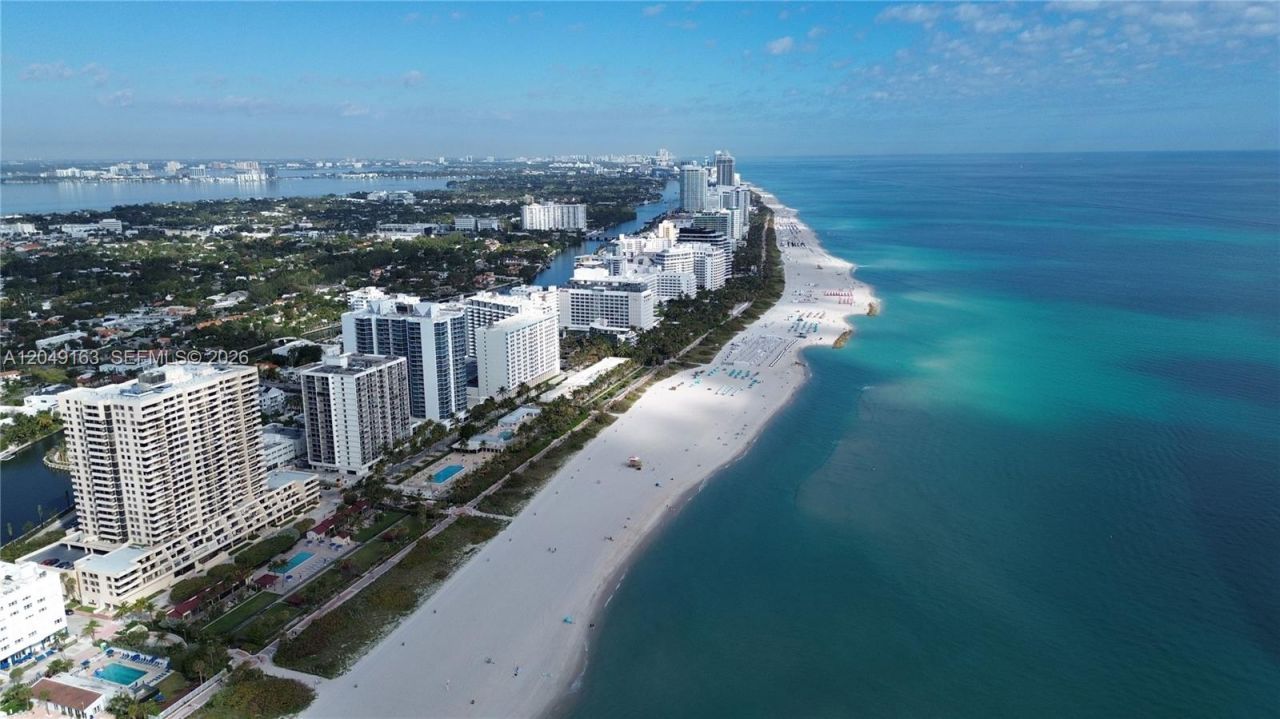 2301 Collins Ave , Unit 326, Miami Beach, FL 33139 Photo