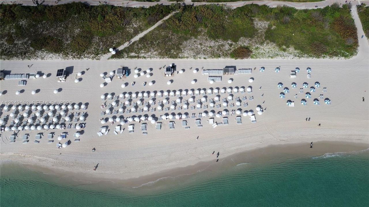 2301 Collins Ave , Unit 326, Miami Beach, FL 33139 Photo