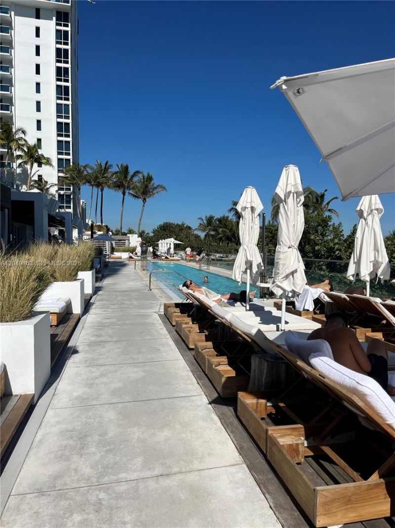 2301 Collins Ave , Unit 326, Miami Beach, FL 33139 Photo