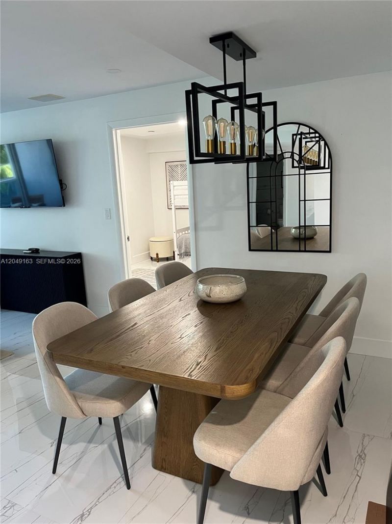 2301 Collins Ave , Unit 326, Miami Beach, FL 33139 Photo