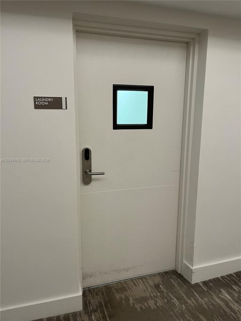 2301 Collins Ave , Unit 326, Miami Beach, FL 33139 Photo