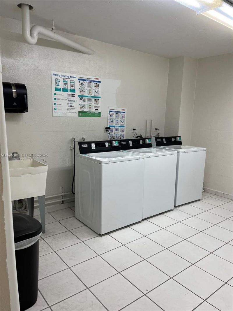 2301 Collins Ave , Unit 326, Miami Beach, FL 33139 Photo
