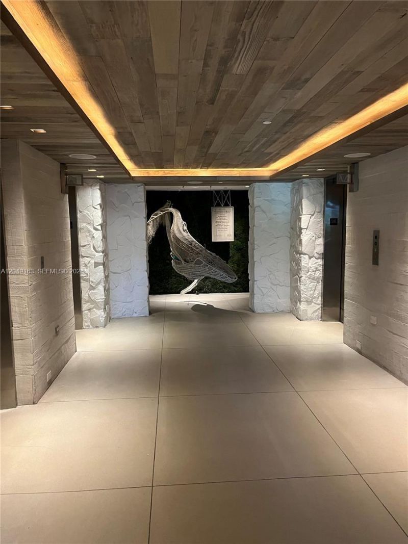 2301 Collins Ave , Unit 326, Miami Beach, FL 33139 Photo