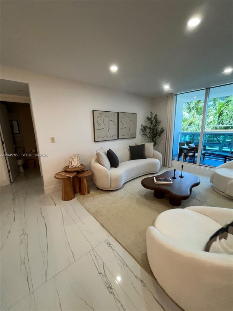 2301 Collins Ave , Unit 326, Miami Beach, FL 33139 Photo