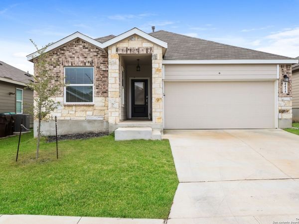 4434 REVETMENT WAY, San Antonio, TX 78223