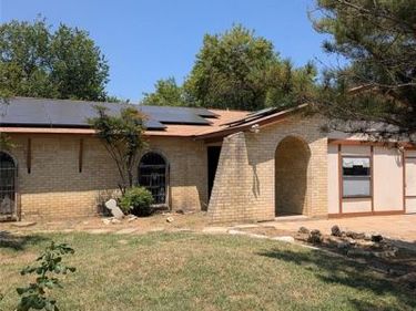 7501 Acapulco Road, Fort Worth, TX 76112