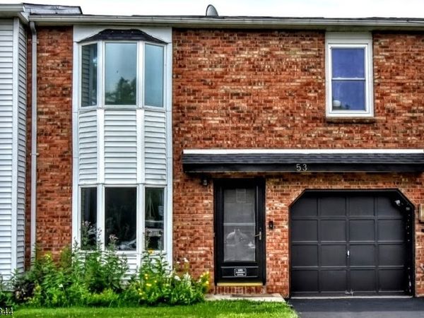 53 Lenape Trl, Washington, NJ 07882