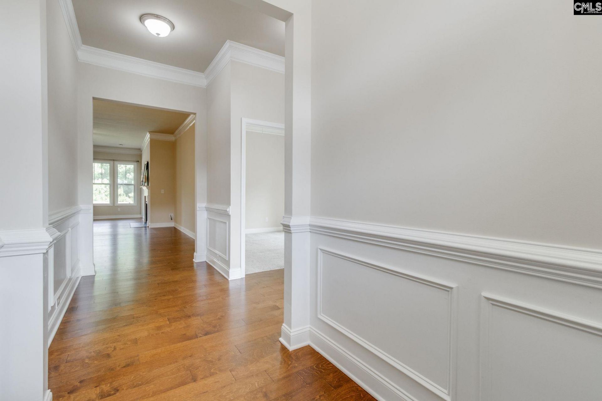 664 Scarlet Baby Drive  Photo 4