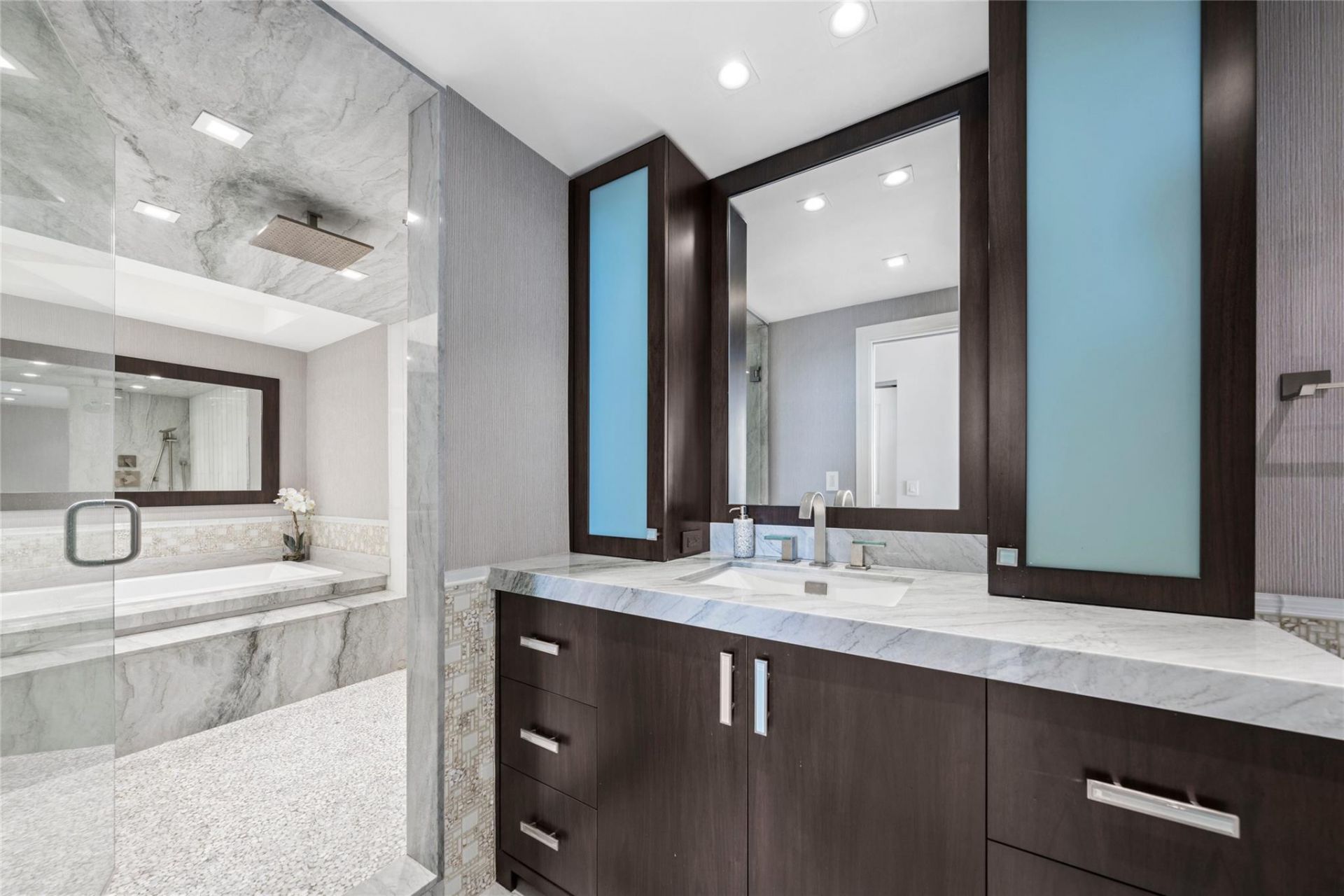 3200 N Ocean Boulevard, Unit 2310, Fort Lauderdale, FL 33308 Photo