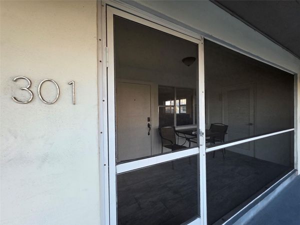 300 Layne Boulevard, Unit 301, Hallandale Beach, FL 33009